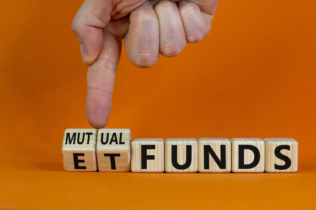 ETF vs. Mutual Fund · Know Better Plan Better